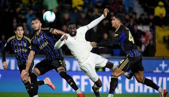 Pisa vs Lazio (02:45 – 31/10) | Xem lại trận đấu