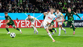 VfL Wolfsburg vs Holstein Kiel (00:30 – 29/10) | Xem lại trận đấu
